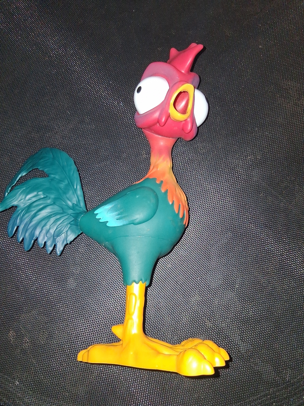 Disney HeiHei Figure - Teal, Yellow & Red